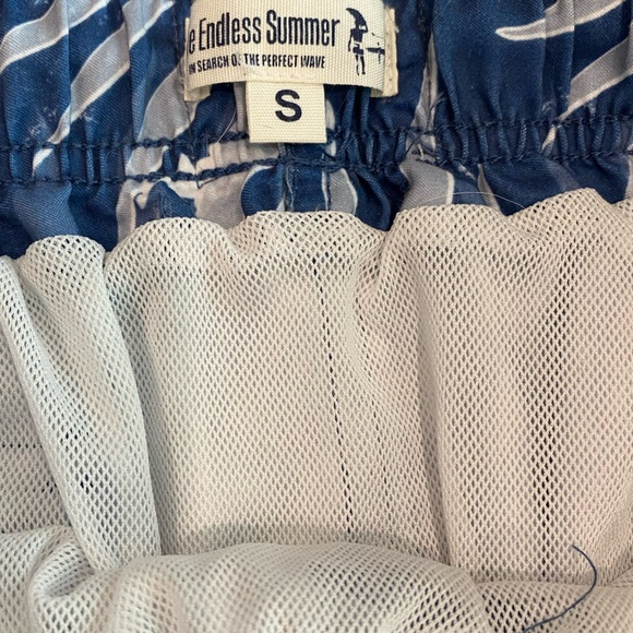 The Endless Summer men’s red white blue fish print swim trunks patriotic size S - Picture 8 of 10